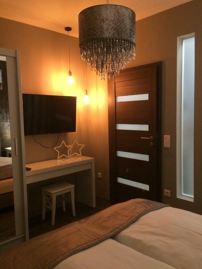 Orient Suite ชาร์วาร์ ภายนอก รูปภาพ